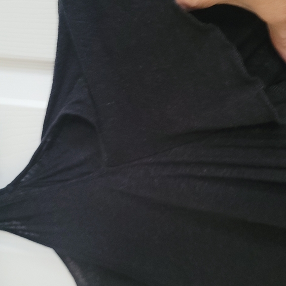 Medium Black Free People V-Neck Open shoulder lightweight Top - Picture 4 of 5